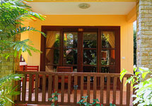 Thai House (1 room)